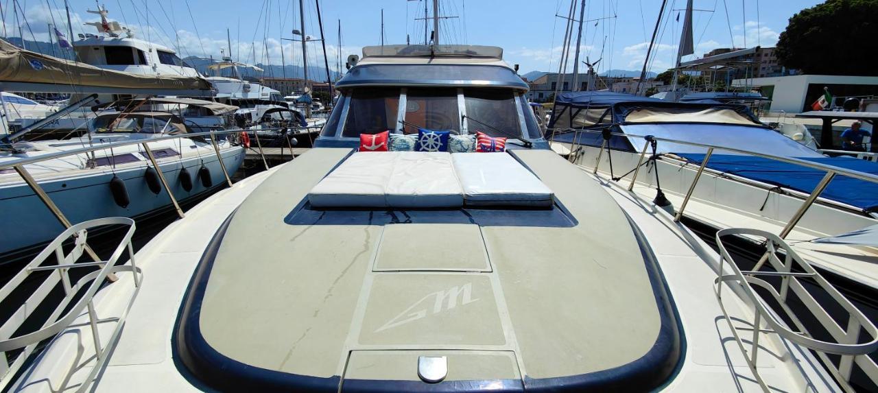 Panaby - House Boat Hotel Palermo Exterior photo